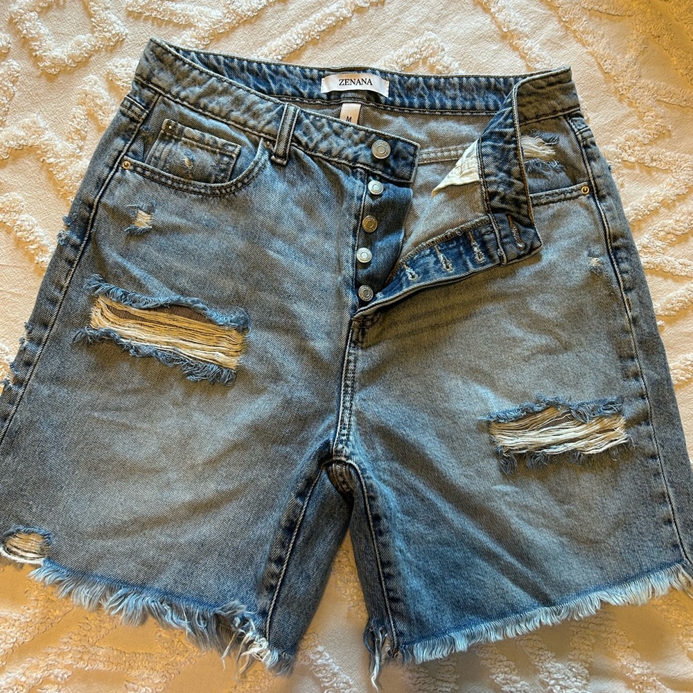 Zenana Outfitters Distressed Denim Shorts
